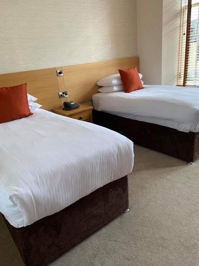 Victoria Hotel Kirkcaldy Extérieur photo